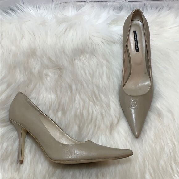 Tony Bianvo Harri Taupe Capretto Heels Sz 8.5 - Picture 1 of 6